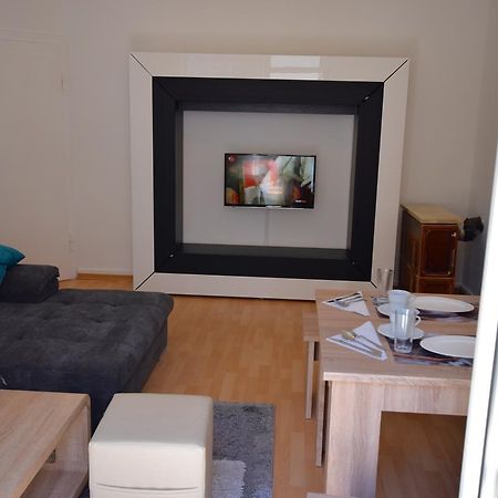 Apartment Ostendplatz Stuttgart Eksteriør bilde